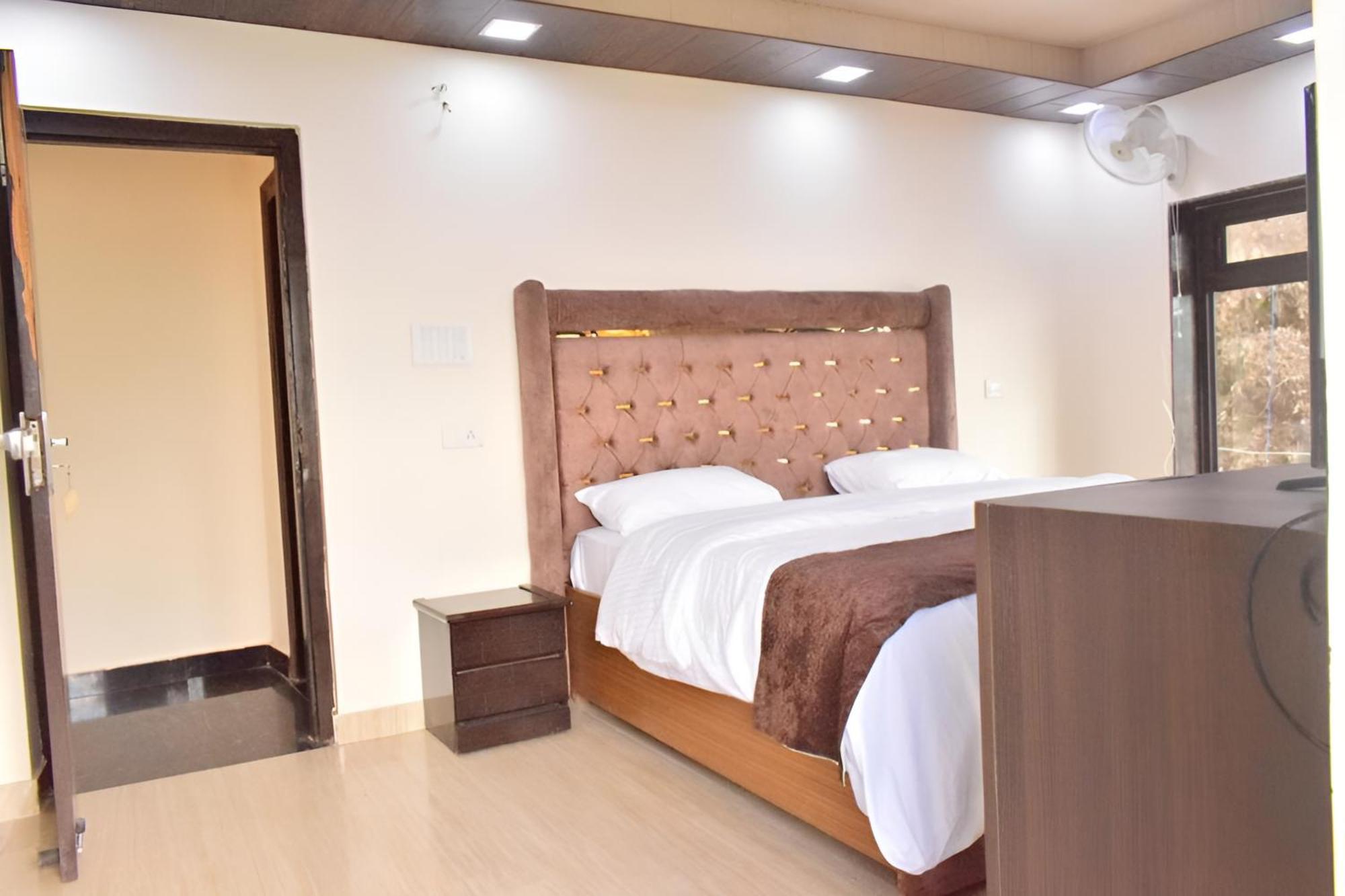 Rudhraksh Villa 4Br- Perfect Vacay Villa Mussoorie Buitenkant foto