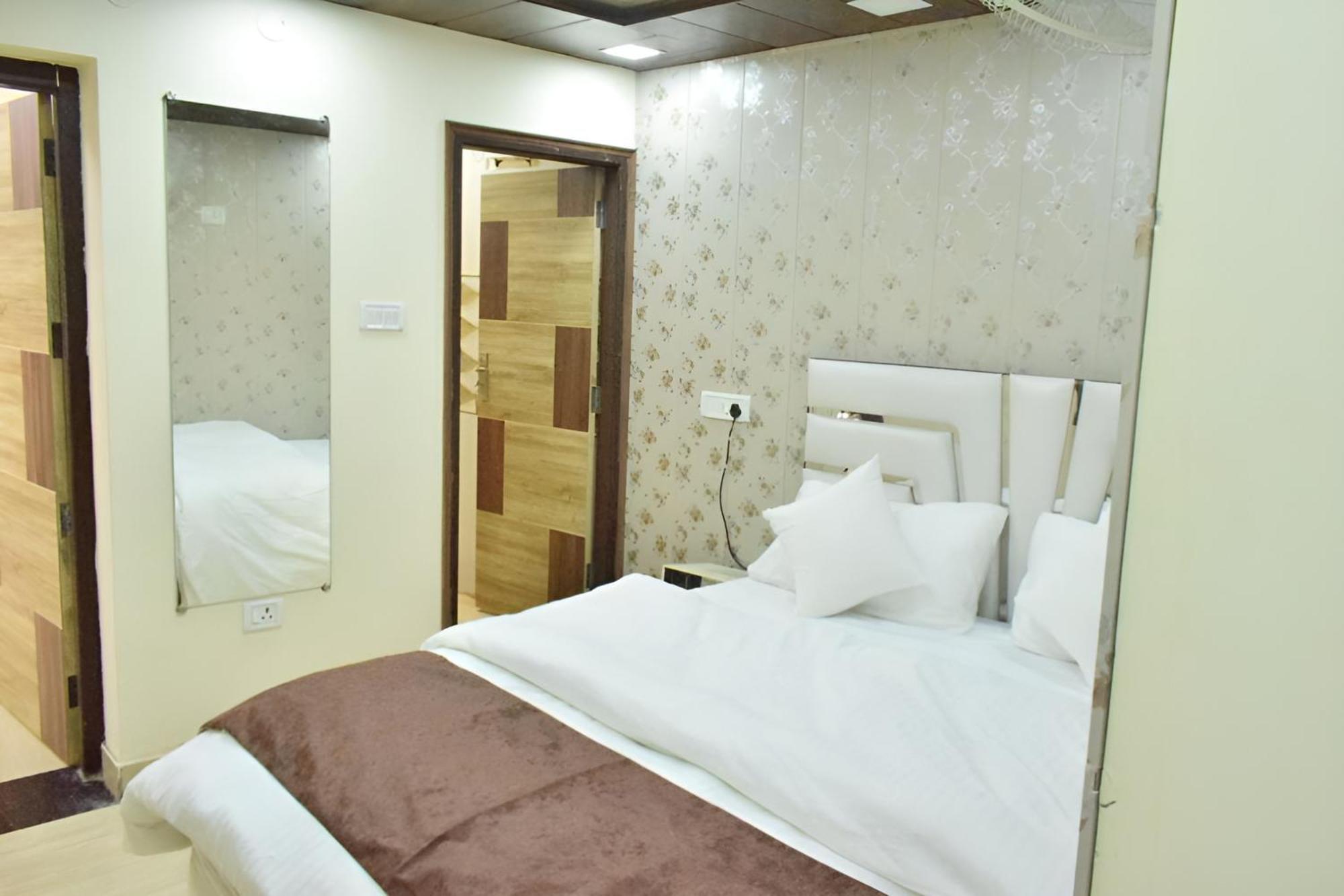 Rudhraksh Villa 4Br- Perfect Vacay Villa Mussoorie Buitenkant foto