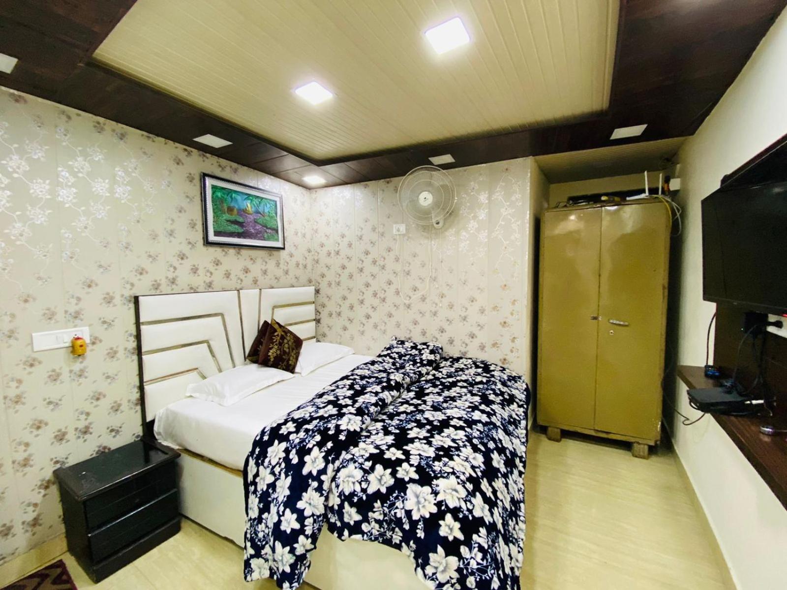 Rudhraksh Villa 4Br- Perfect Vacay Villa Mussoorie Buitenkant foto